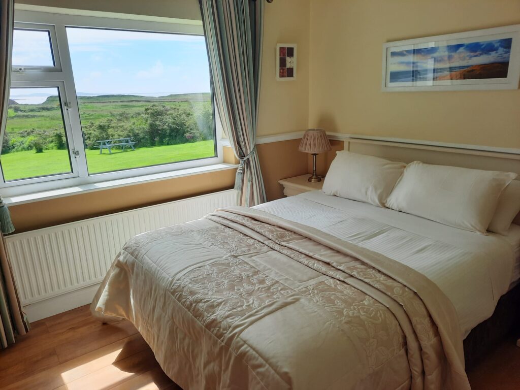 Comfortable ensuite bedrooms - Rockmount House B&B Connemara